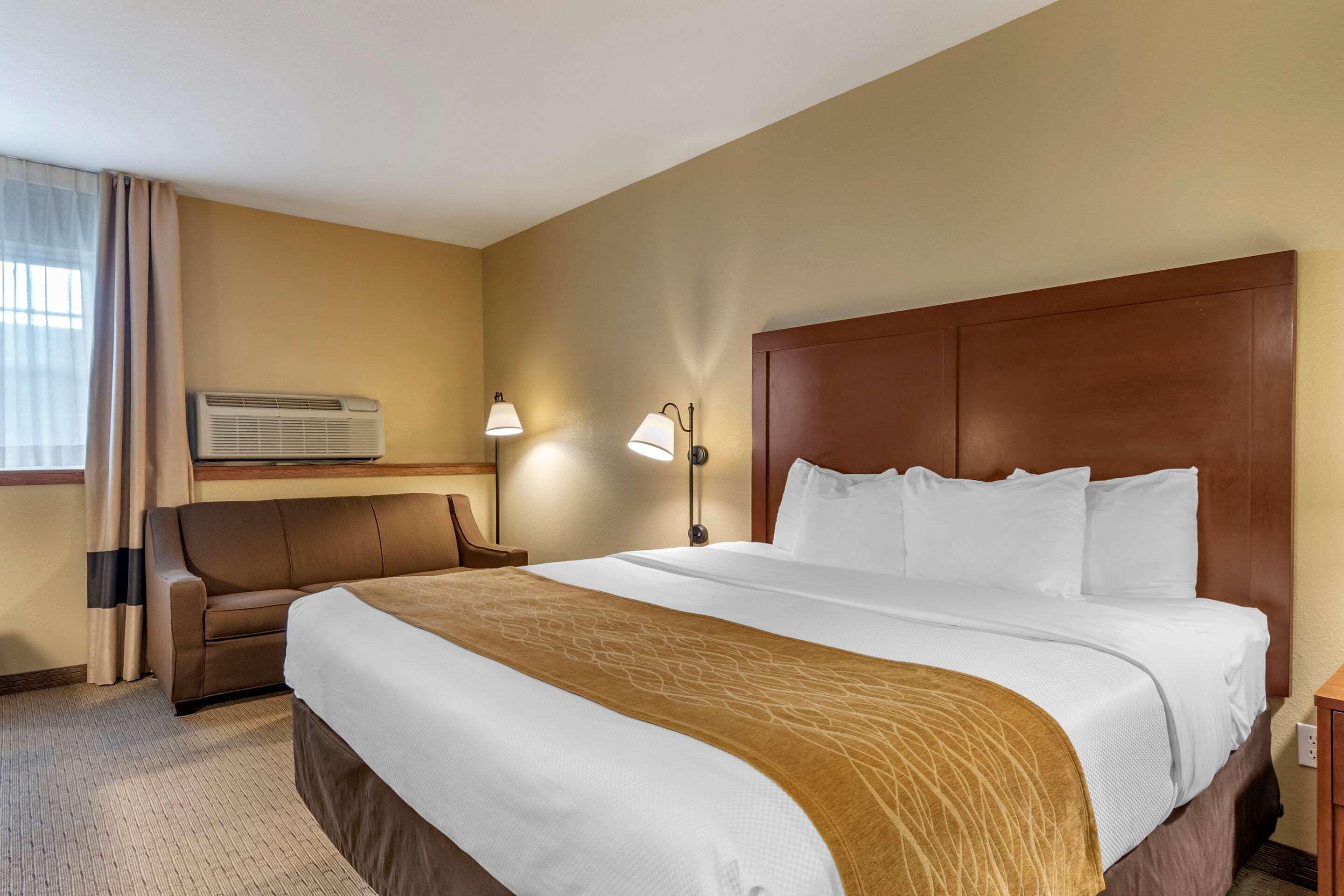 Comfort Inn Warrensburg Station Εξωτερικό φωτογραφία