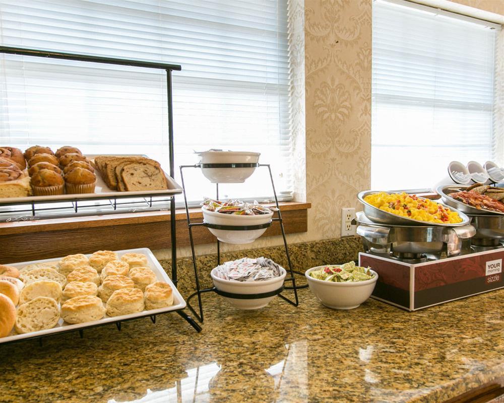 Comfort Inn Warrensburg Station Εξωτερικό φωτογραφία