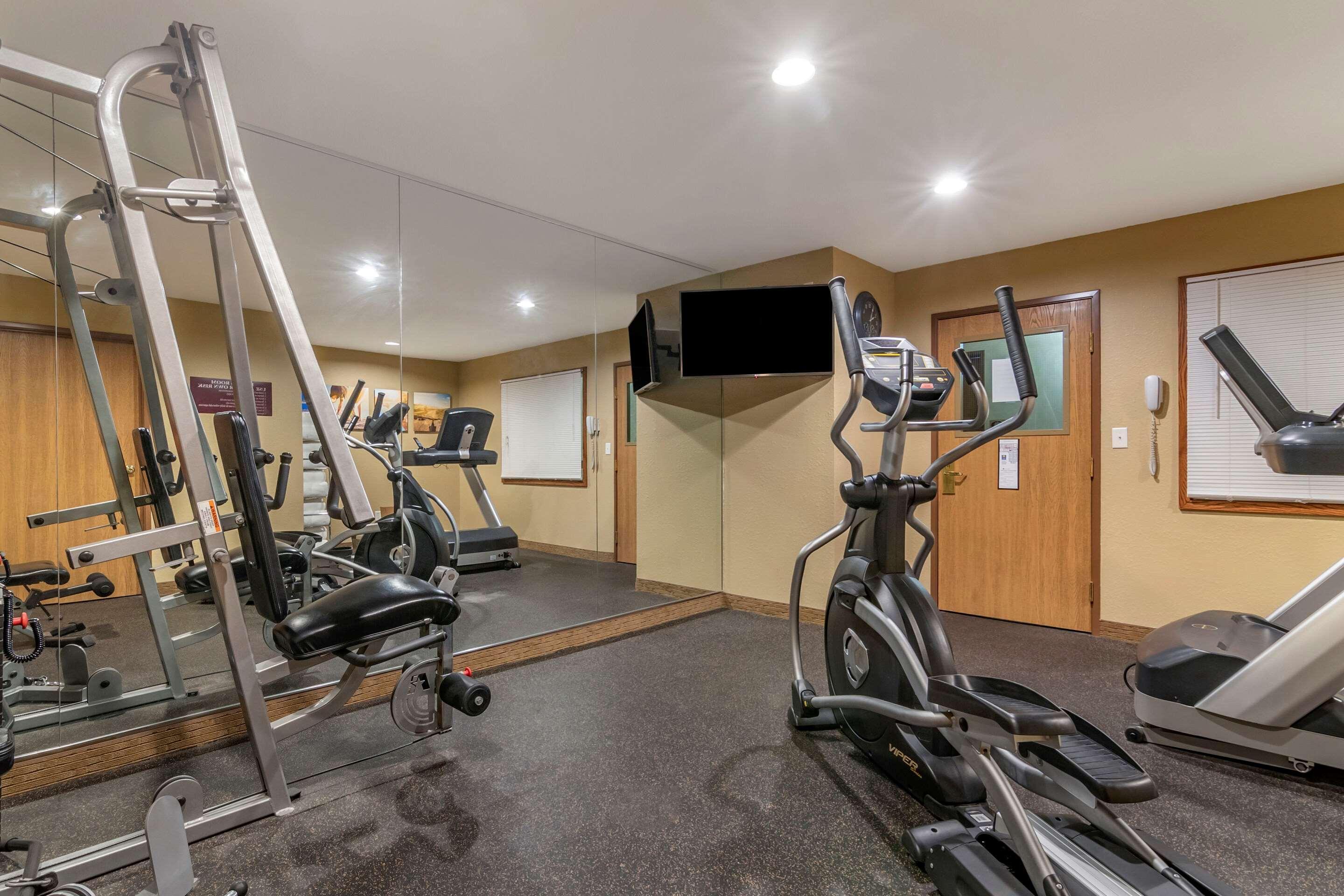 Comfort Inn Warrensburg Station Εξωτερικό φωτογραφία